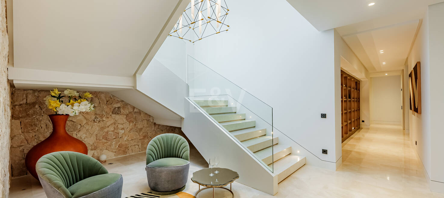 Ein zeitgenössisches Refugium mit atemberaubendem Meerblick