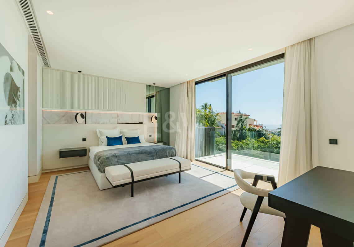 Masterpiece-Villa moderne Vue imprenable sur la mer