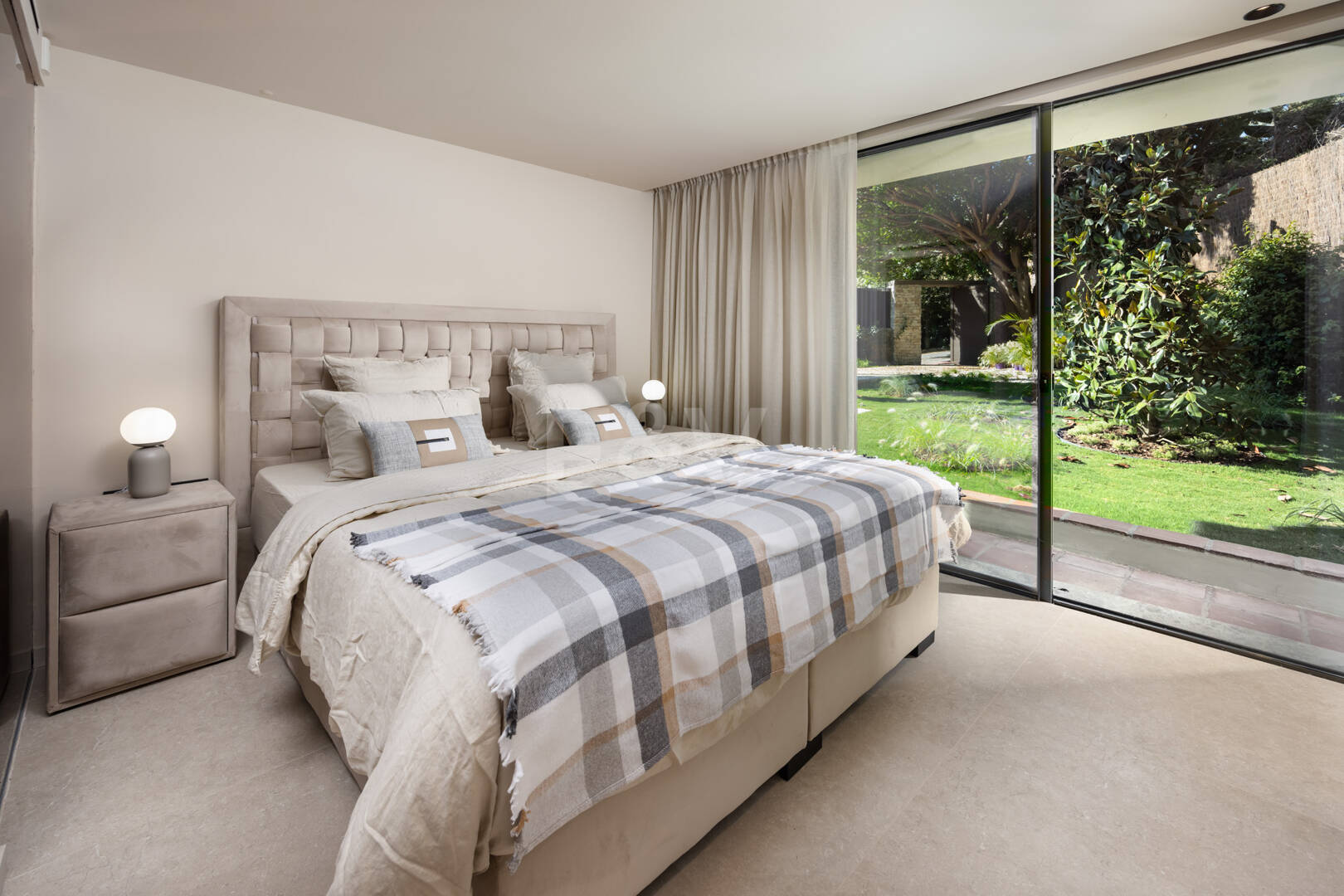 Villa élégante dans les meilleures vallées de golf de Marbella