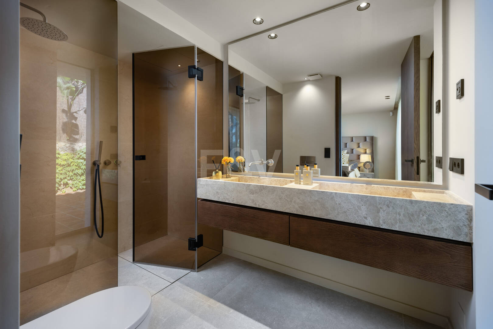 Elegante villa en los mejores Valles de Golf de Marbella