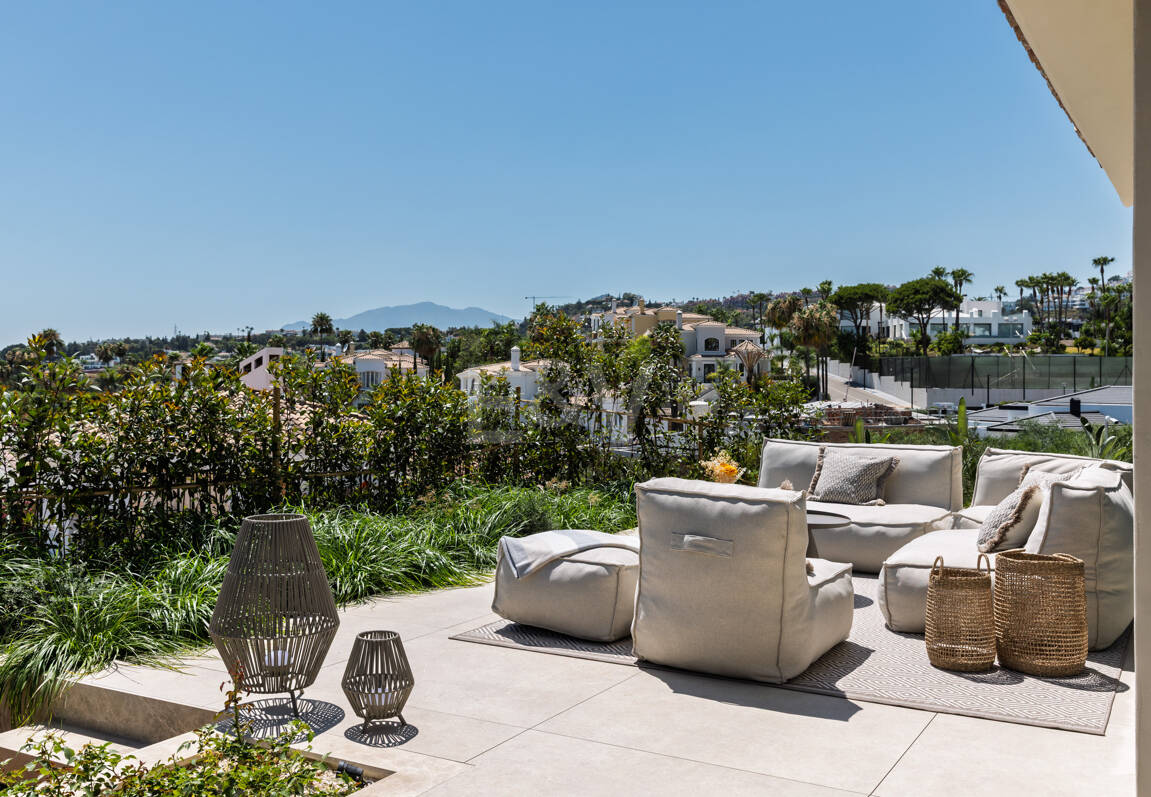 Elegante villa en los mejores Valles de Golf de Marbella