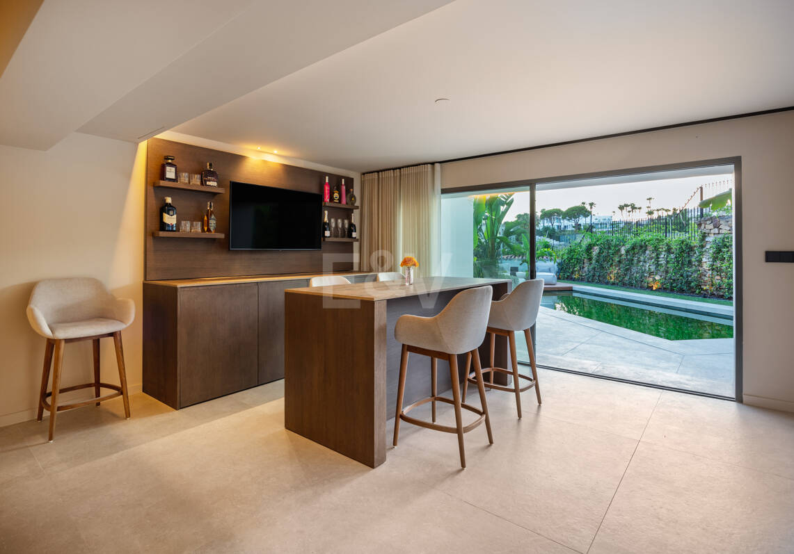Villa élégante dans les meilleures vallées de golf de Marbella