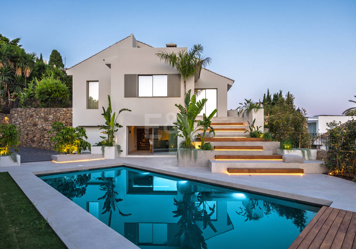 Villa élégante dans les meilleures vallées de golf de Marbella
