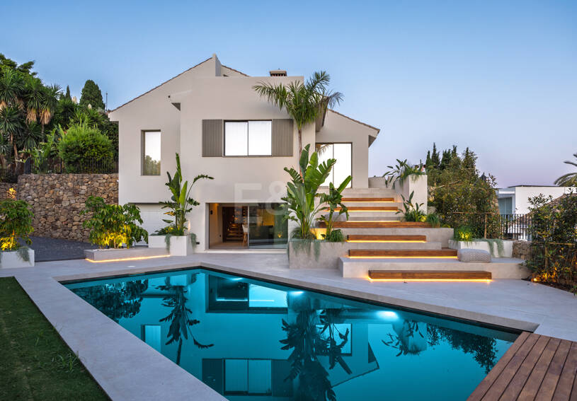Elegante Villa in den besten Golf Valleys von Nueva Andalucía