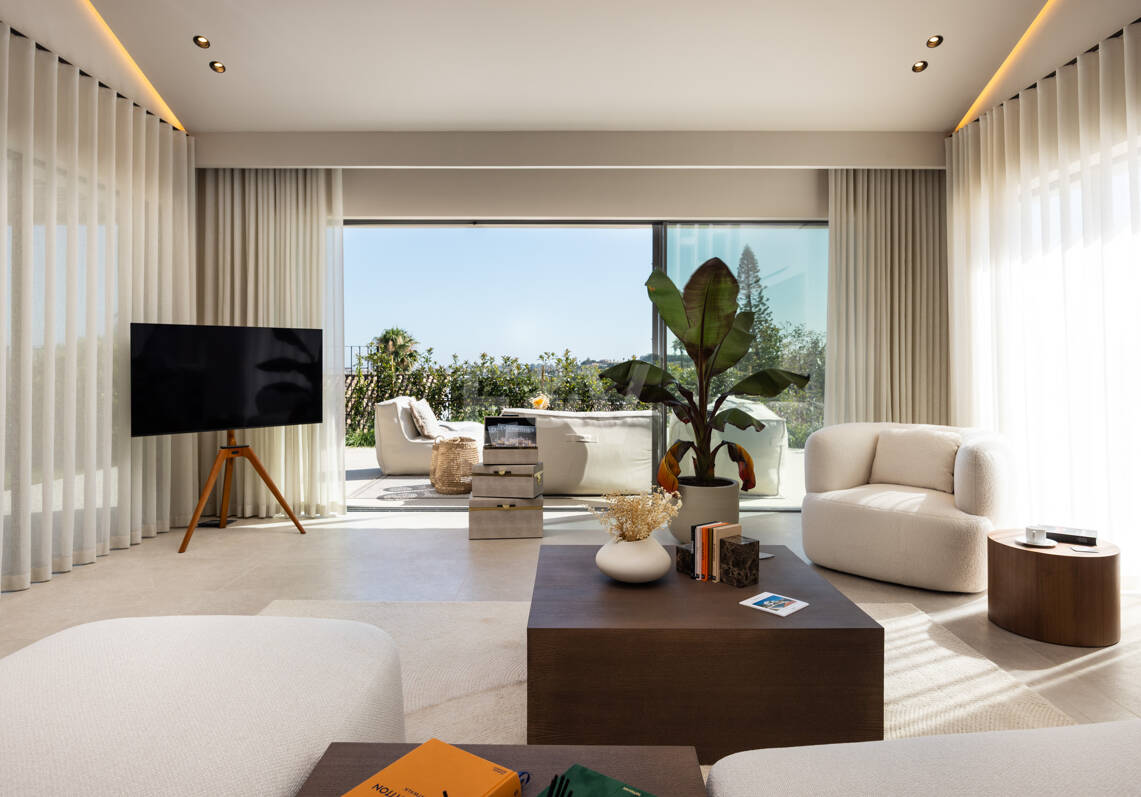 Villa élégante dans les meilleures vallées de golf de Marbella