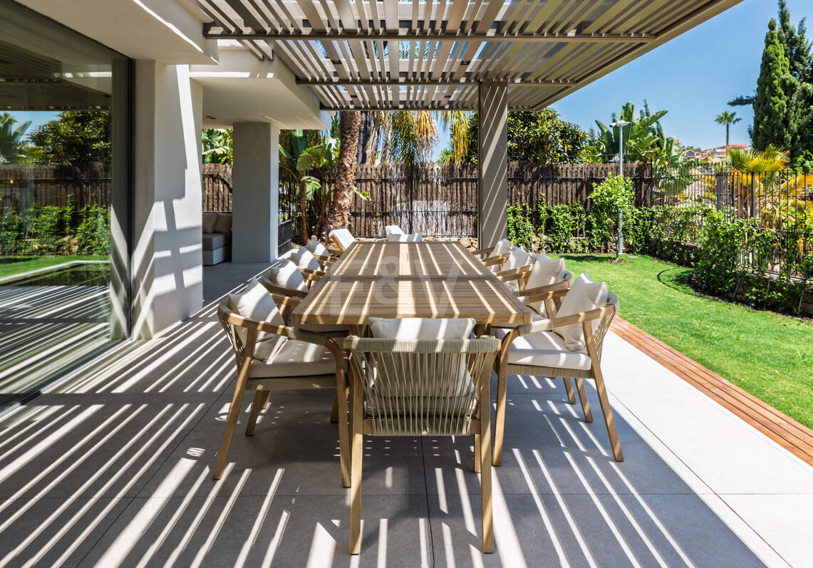 Villa élégante dans les meilleures vallées de golf de Marbella
