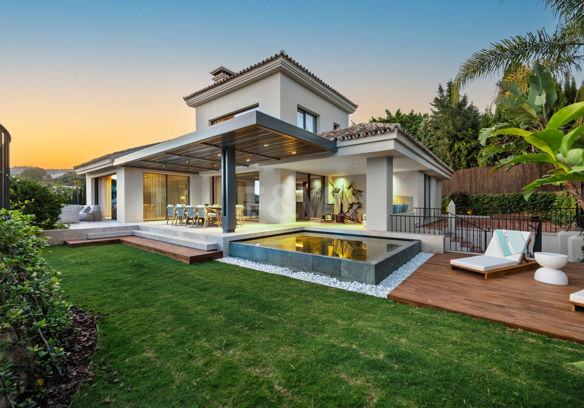 Villa élégante dans les meilleures vallées de golf de Marbella