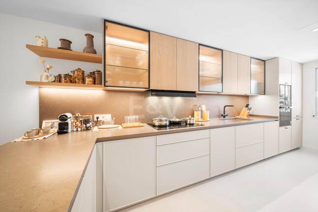 Exceptional Townhouse in Marbella’s Prime Location