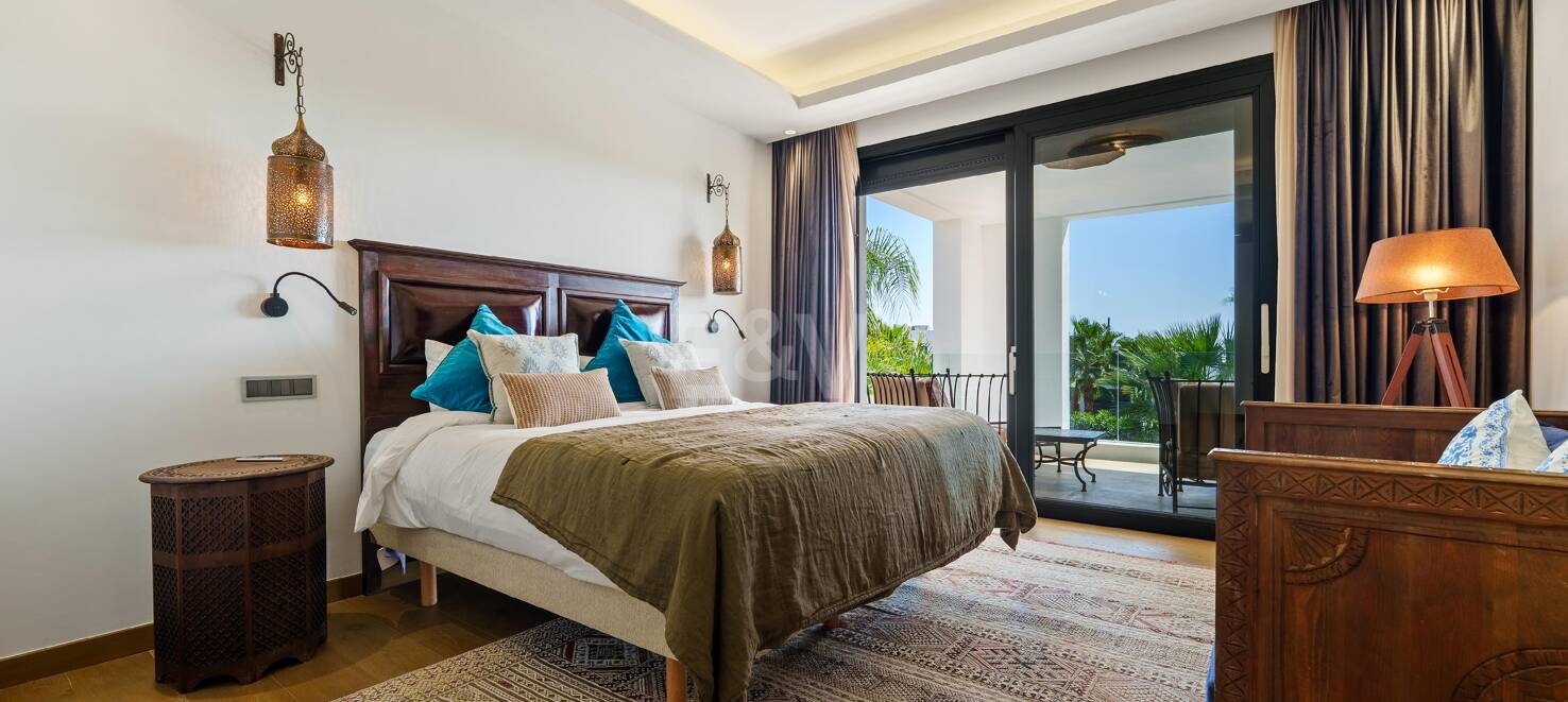 Moderne Villa mit atemberaubender Aussicht in geschlossener Wohnanlage