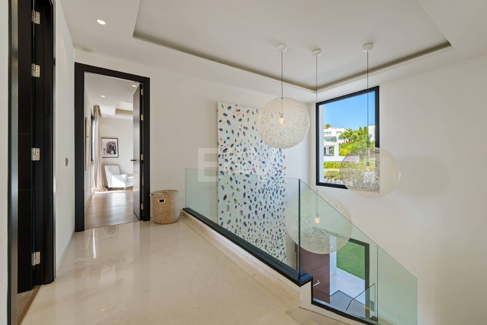 Villa contemporánea en comunidad cerrada en Nueva Andalucía