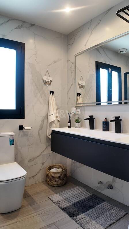 Modern Villa for Long Term Rent in Guadalmina Alta