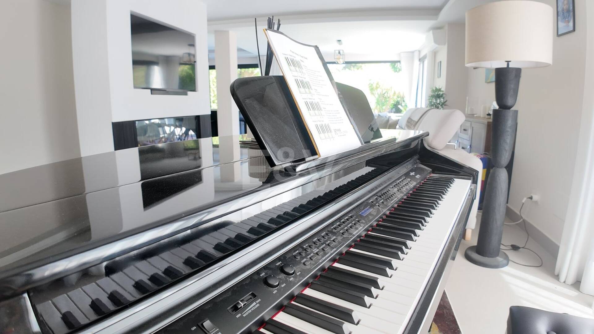 Modern Villa for Long Term Rent in Guadalmina Alta