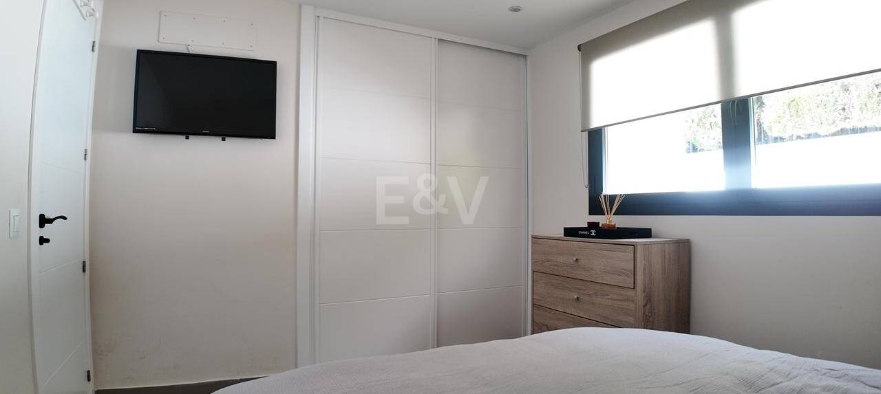 Moderne Villa zur Langzeitmiete in Guadalmina Alta