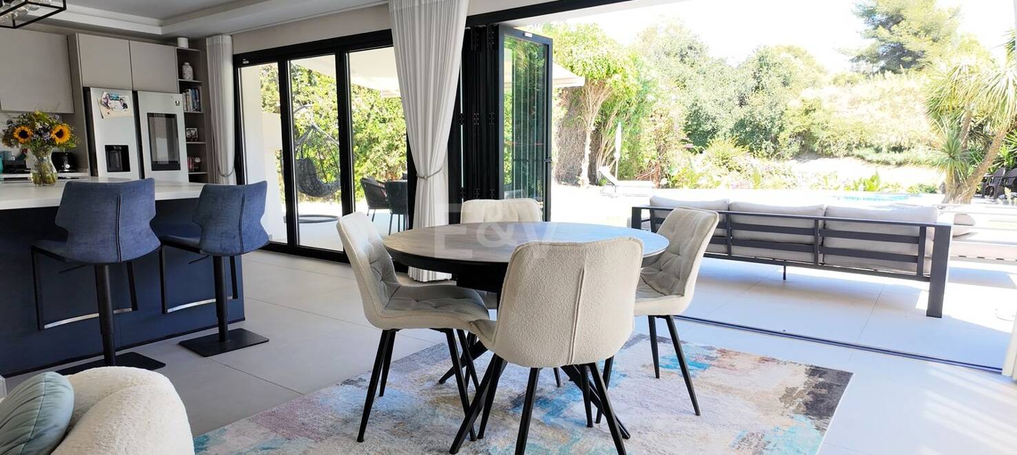 Moderne Villa zur Langzeitmiete in Guadalmina Alta