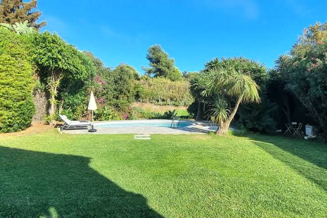 Modern Villa for Long Term Rent in Guadalmina Alta