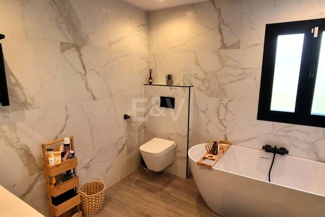 Modern Villa for Long Term Rent in Guadalmina Alta