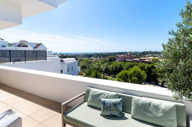 First Line Golf Duplex Penthouse with Private Pool and Sea Views