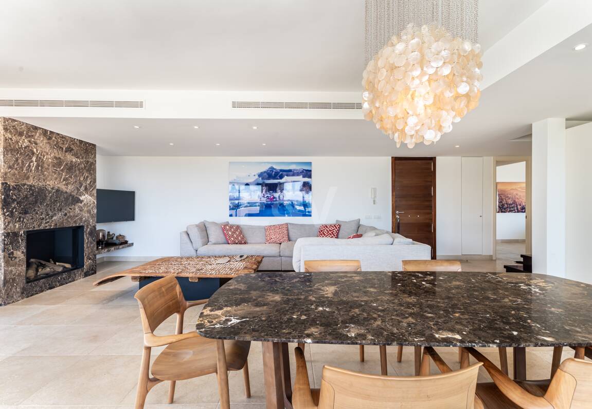 First Line Golf Duplex Penthouse with Private Pool and Sea Views