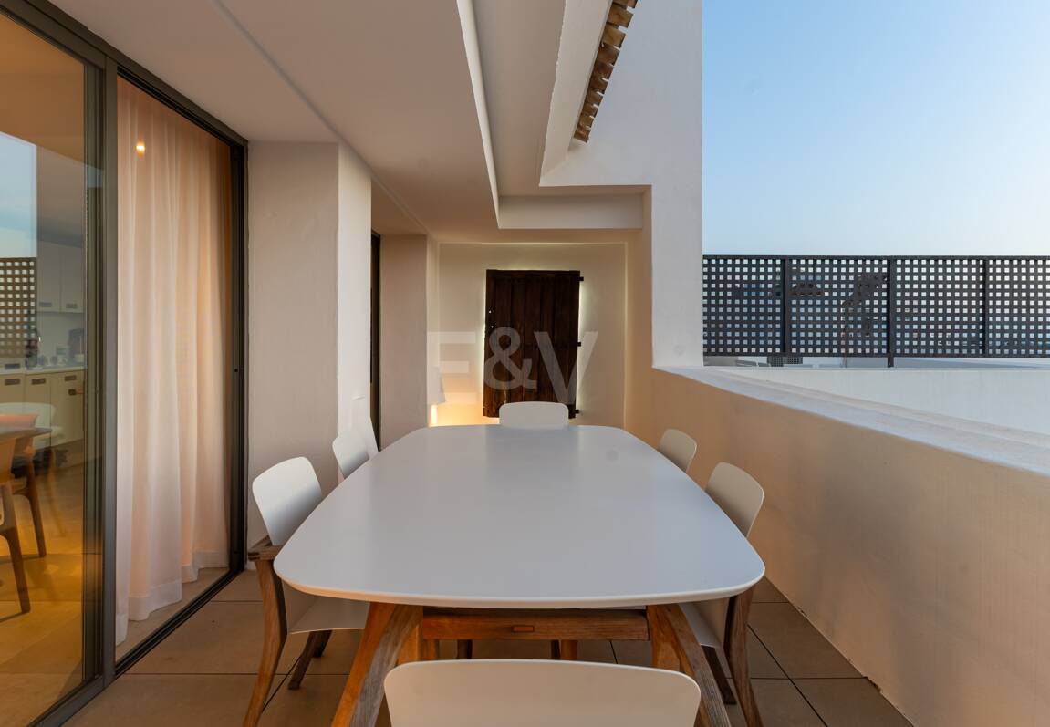 First Line Golf Duplex Penthouse with Private Pool and Sea Views