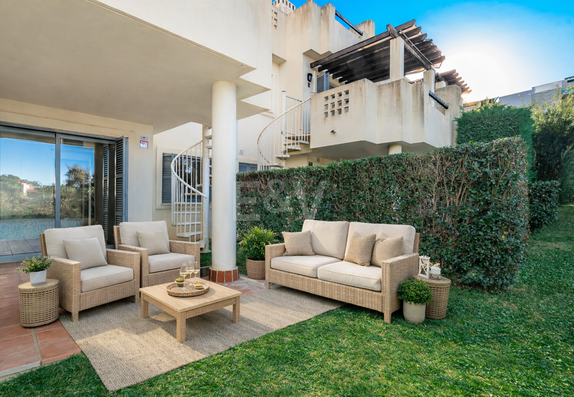 Townhouse med golf och havsutsikt, idealisk för investeringar och semesteruthyrning