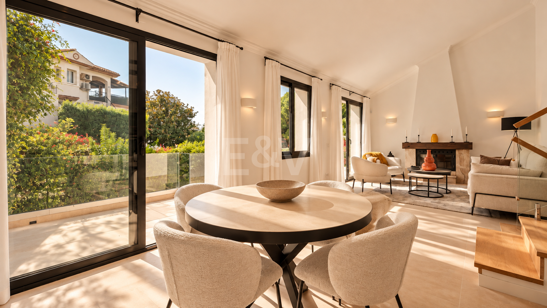 Modern Villa med privat pool och trädgård i El Rosario, Marbella