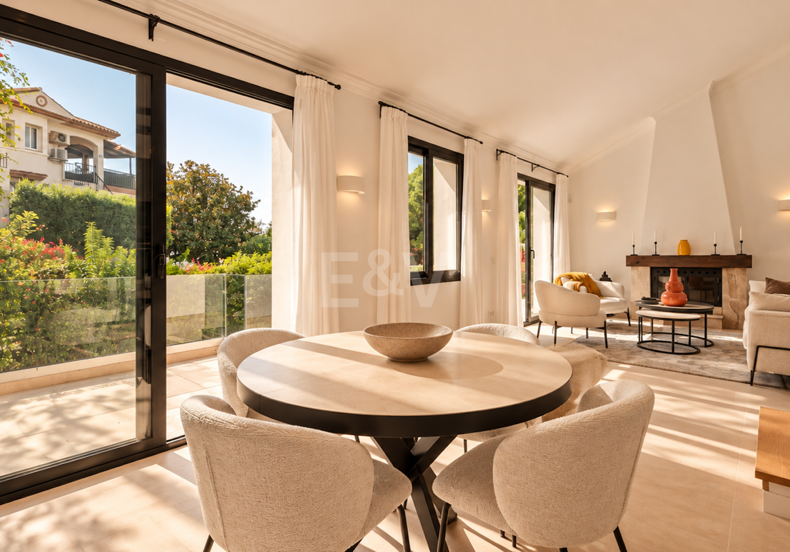 Modern Villa med privat pool och trädgård i El Rosario, Marbella