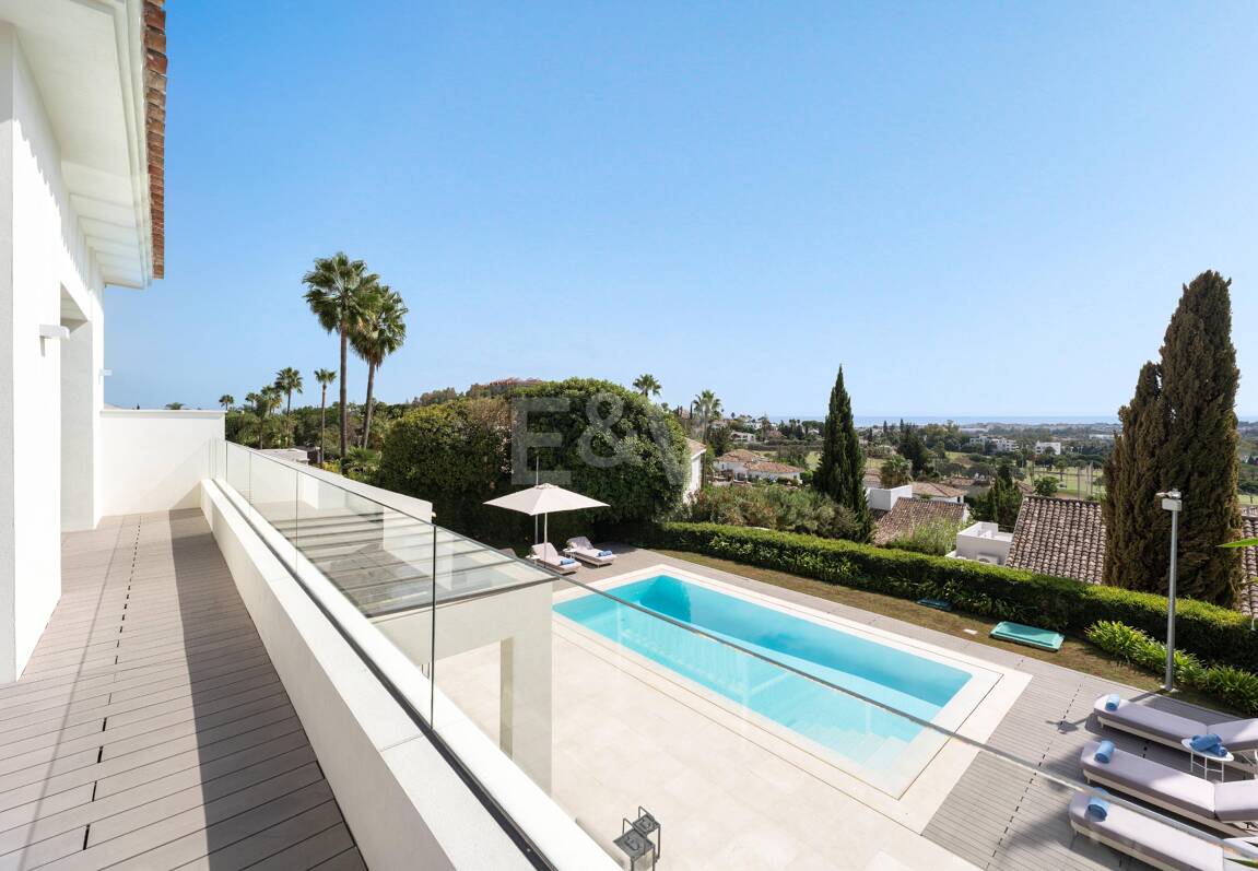 Oszałamiająca willa z panoramicznym widokiem na Los Naranjos Golf area