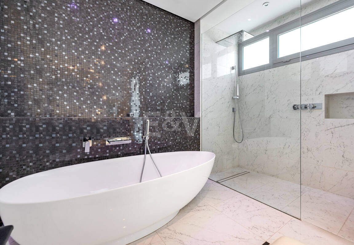 Contemporary Luxury Villa with Sea and Mountain Views