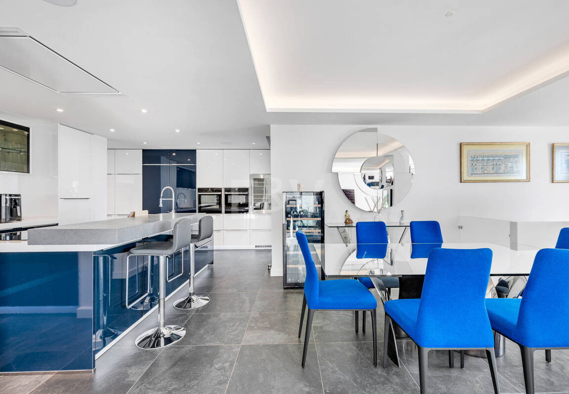 Contemporary Luxury Villa with Sea and Mountain Views