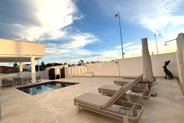 Tu casa definitiva al lado del mar en Marbella