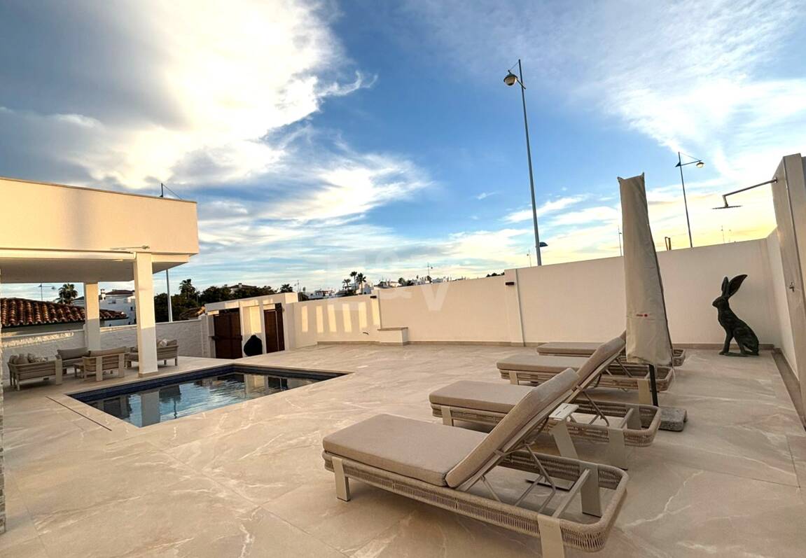 Tu casa definitiva al lado del mar en Marbella