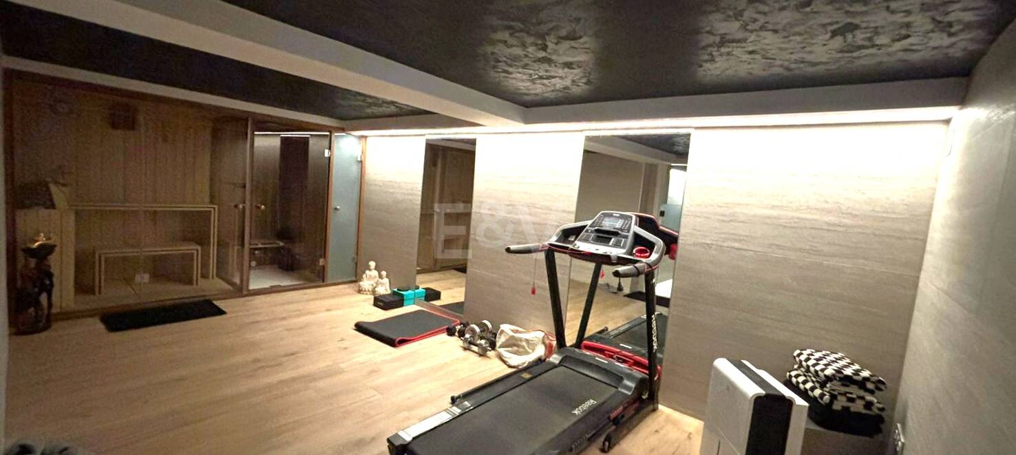 The Ultimate All-in-One Beachside Home in Marbella