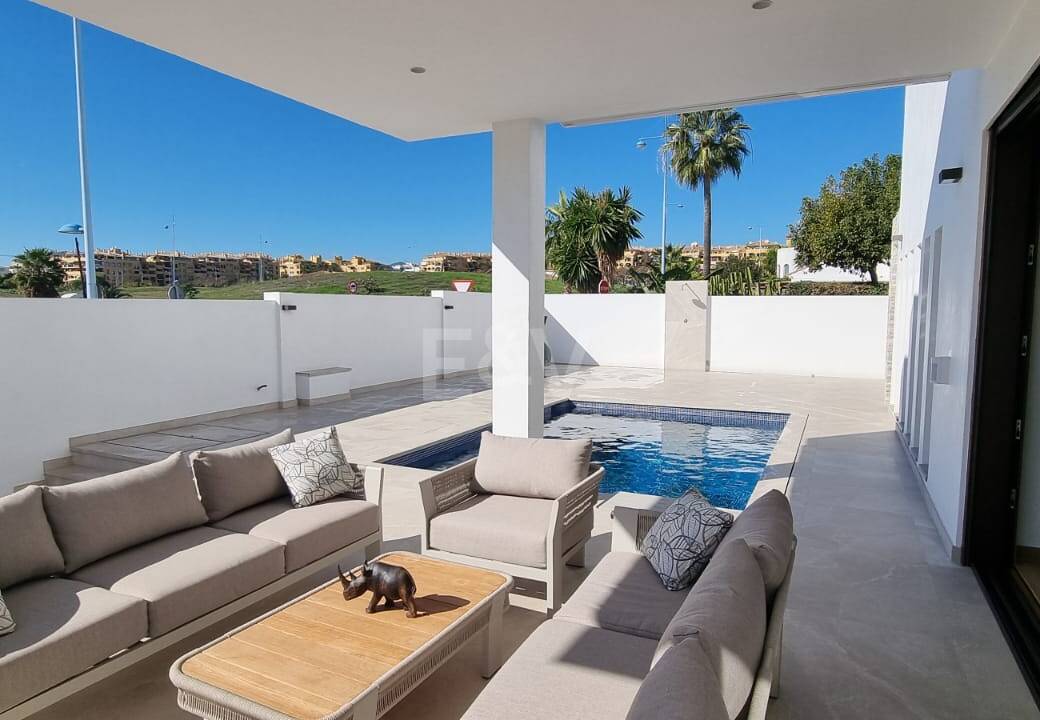 Tu casa definitiva al lado del mar en Marbella