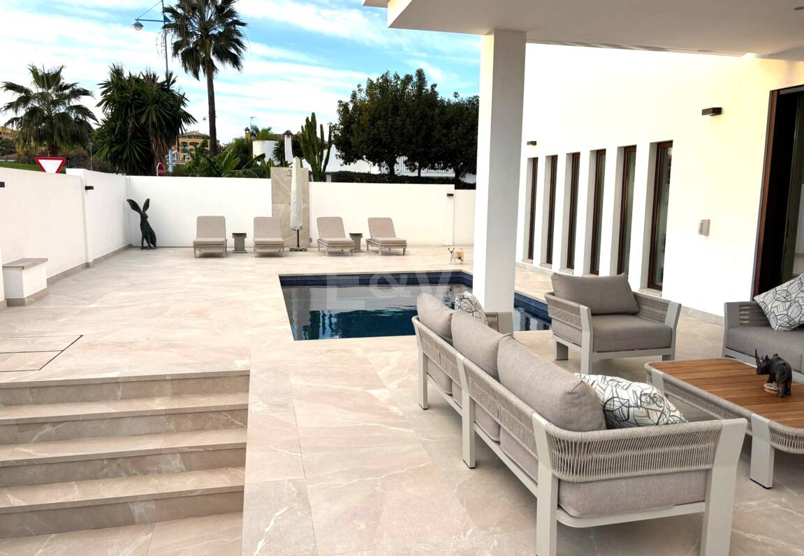 Tu casa definitiva al lado del mar en Marbella