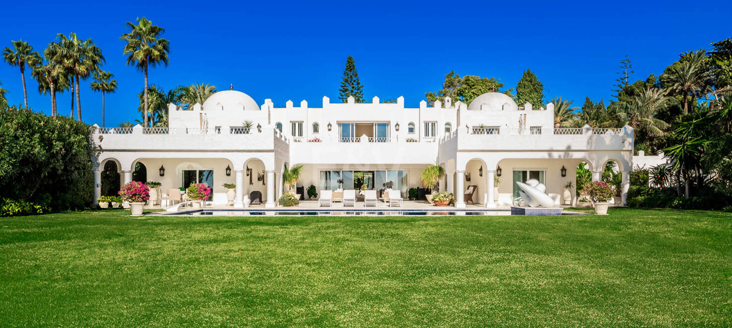 Iconic Frontline Beach Estate with Private Beach Access