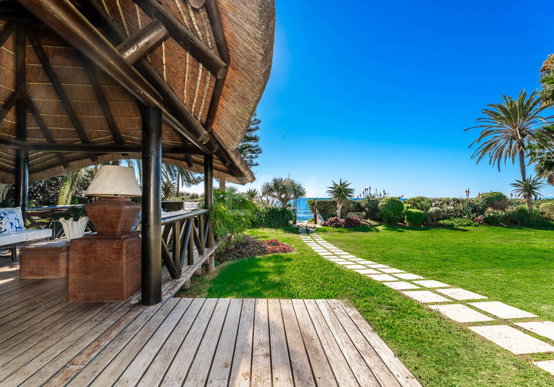 Iconic Frontline Beach Estate with Private Beach Access