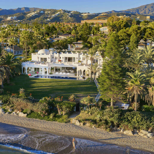 Iconic Frontline Beach Estate with Private Beach Access
