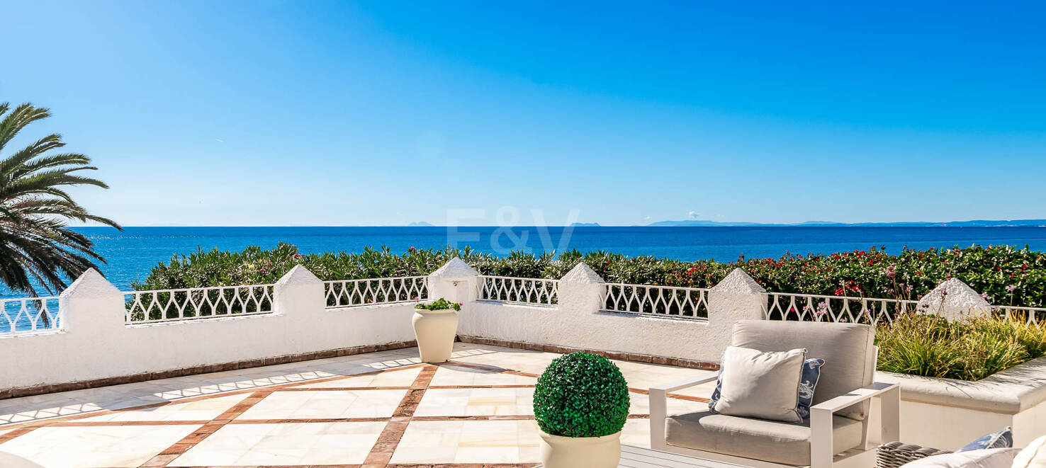 Iconic Frontline Beach Estate with Private Beach Access