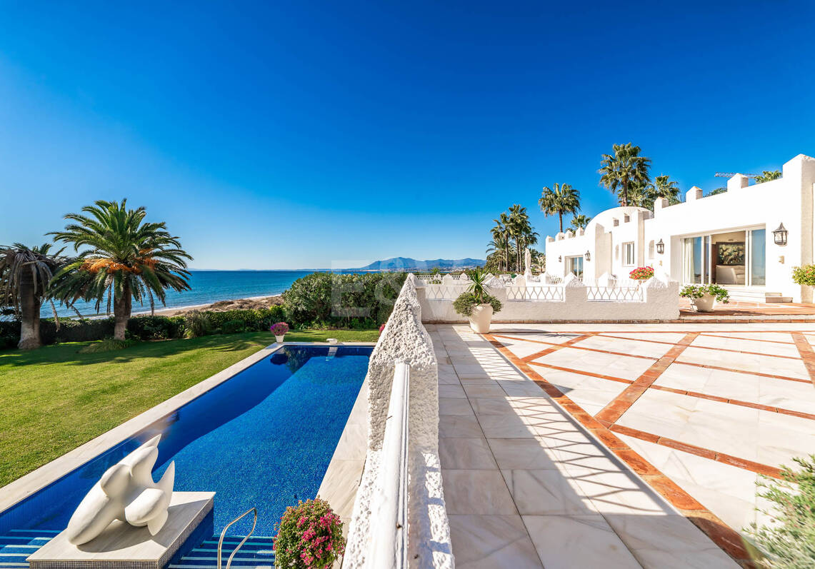 Iconic Frontline Beach Estate with Private Beach Access