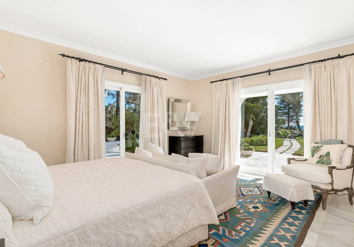 Iconic Frontline Beach Estate with Private Beach Access