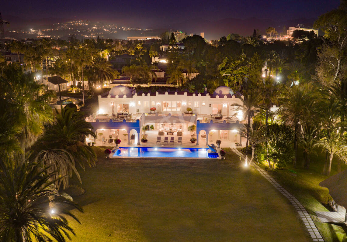 Iconic Frontline Beach Estate with Private Beach Access