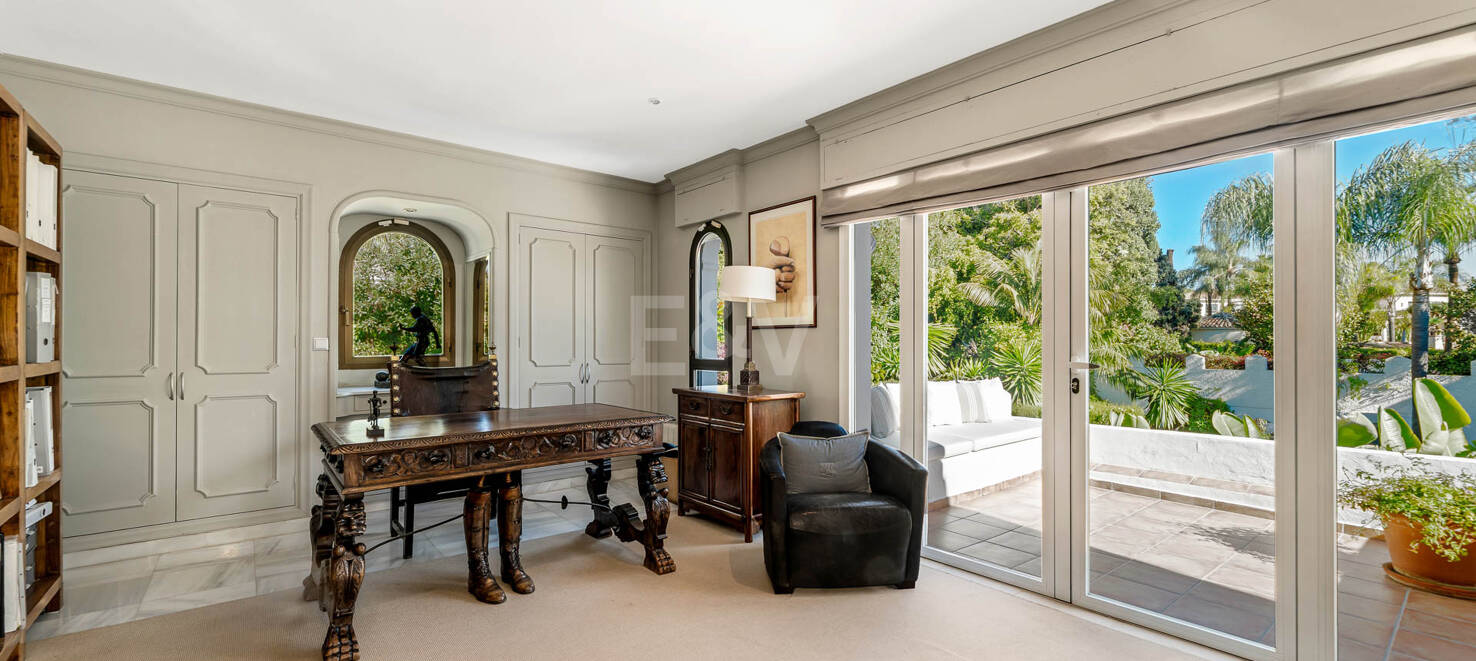 Iconic Frontline Beach Estate with Private Beach Access