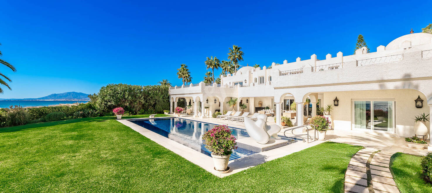 Iconic Frontline Beach Estate with Private Beach Access