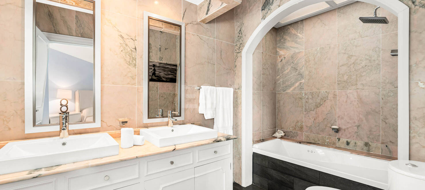 Iconic Frontline Beach Estate with Private Beach Access