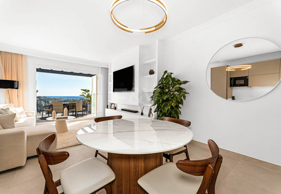 Exceptional Penthouse with Breathtaking Sea Views