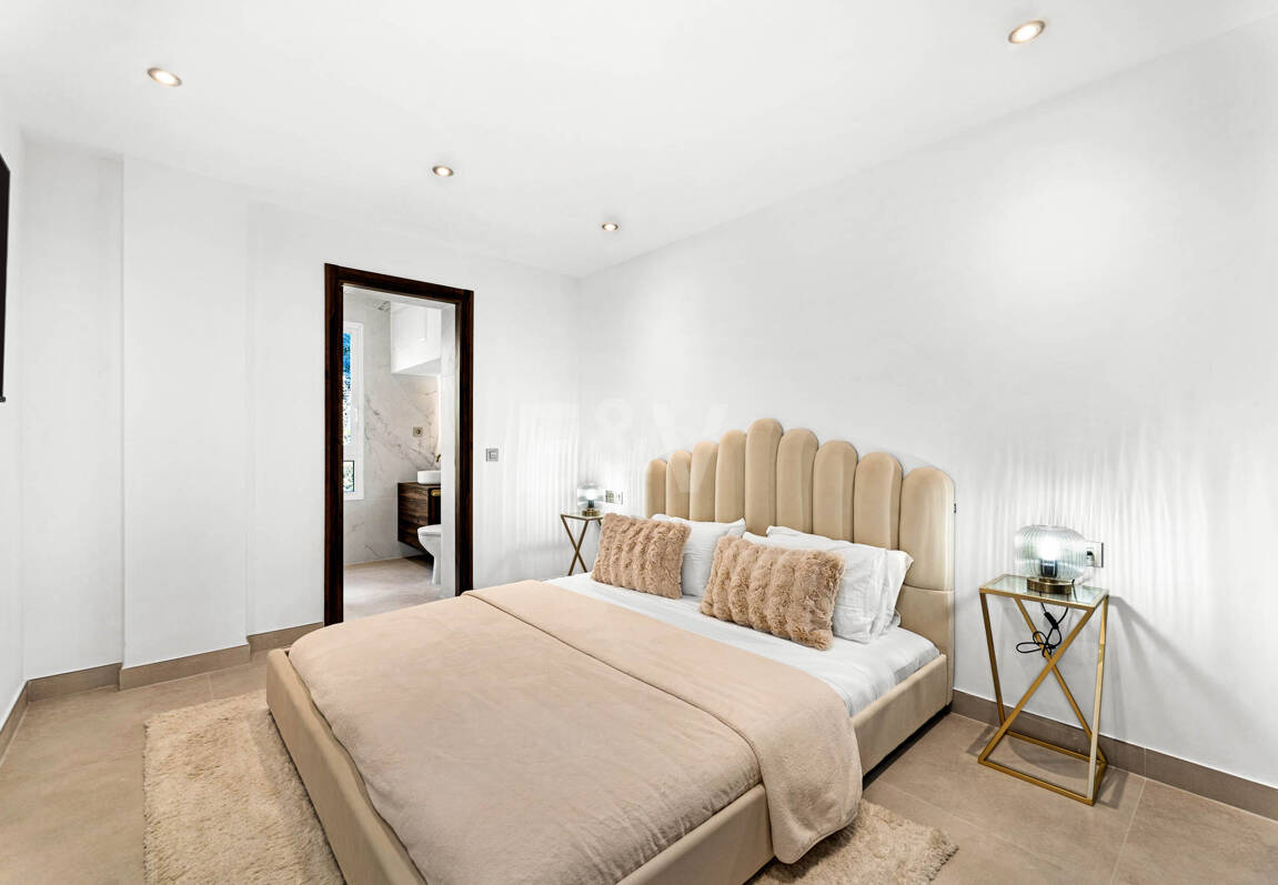 Exceptional Penthouse with Breathtaking Sea Views