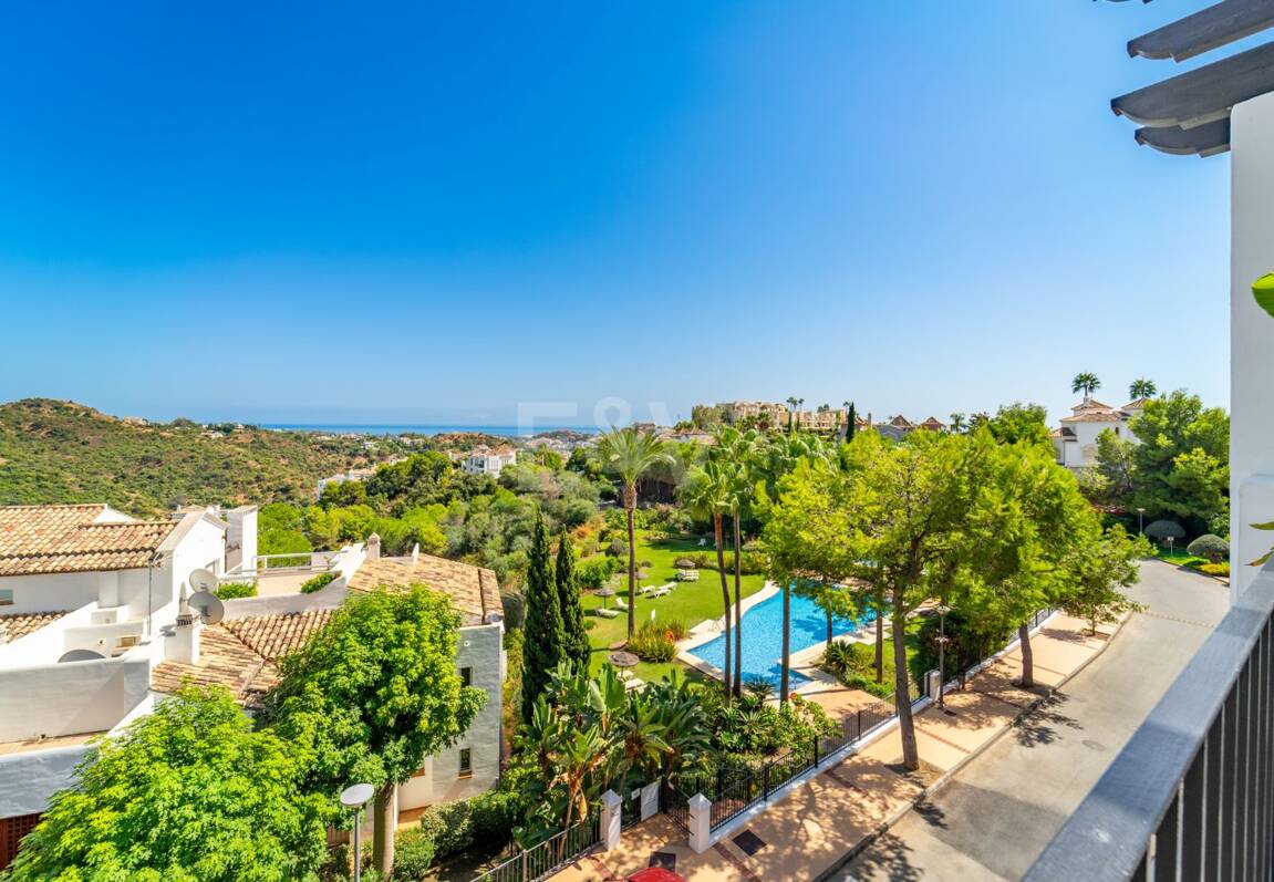 Exceptional Penthouse with Breathtaking Sea Views