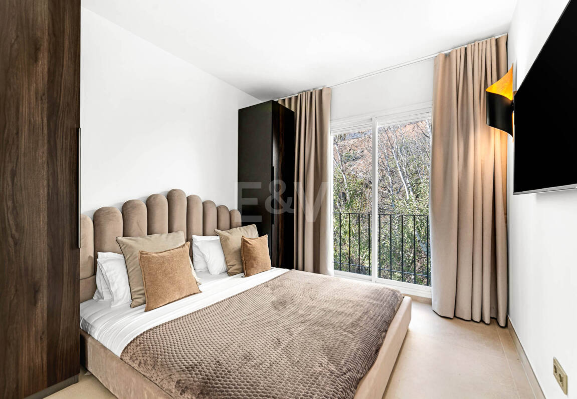 Exceptional Penthouse with Breathtaking Sea Views