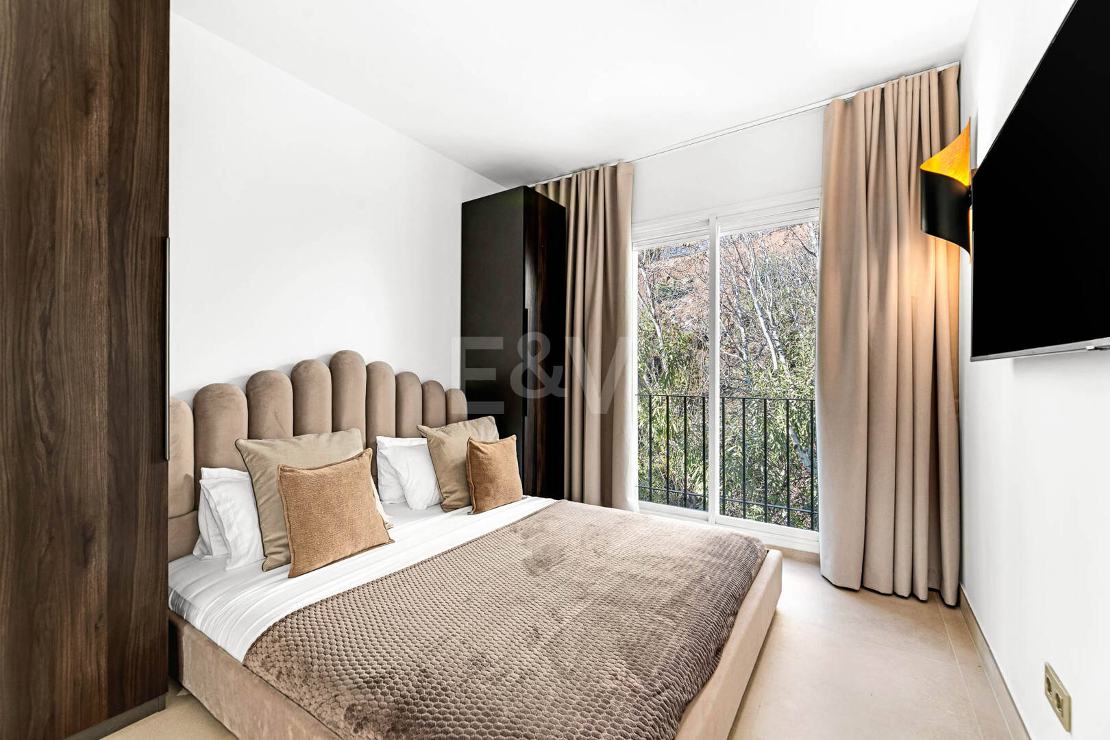 Exceptional Penthouse with Breathtaking Sea Views