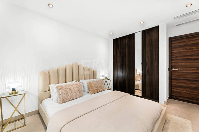 Exceptional Penthouse with Breathtaking Sea Views